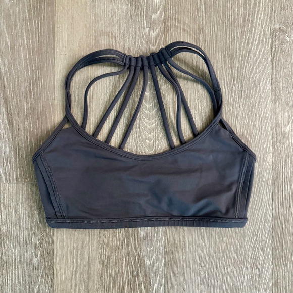 Gray LuluLemon sports bra 
Size xs - Picture 2 of 2